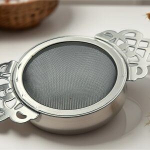Zilveren theezeef elegante oren<br>Thee-accessoires
