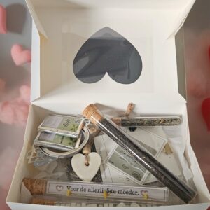 Warm Hart Cadeaubox S (klein)<br>Ontdek & Geef 